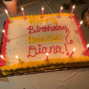 Meet your Posher, Diana